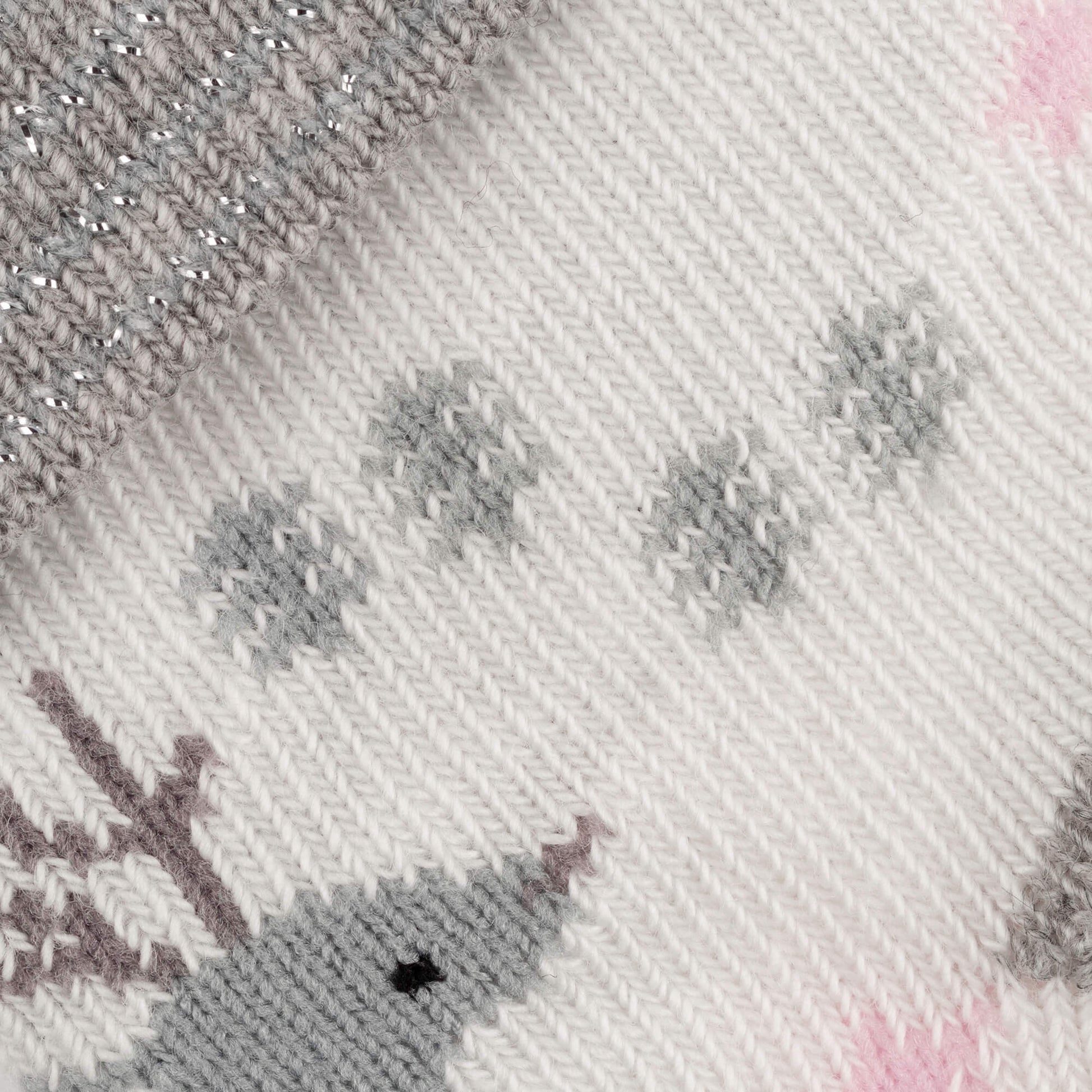 Doris Deer Baby Socks Pattern 1