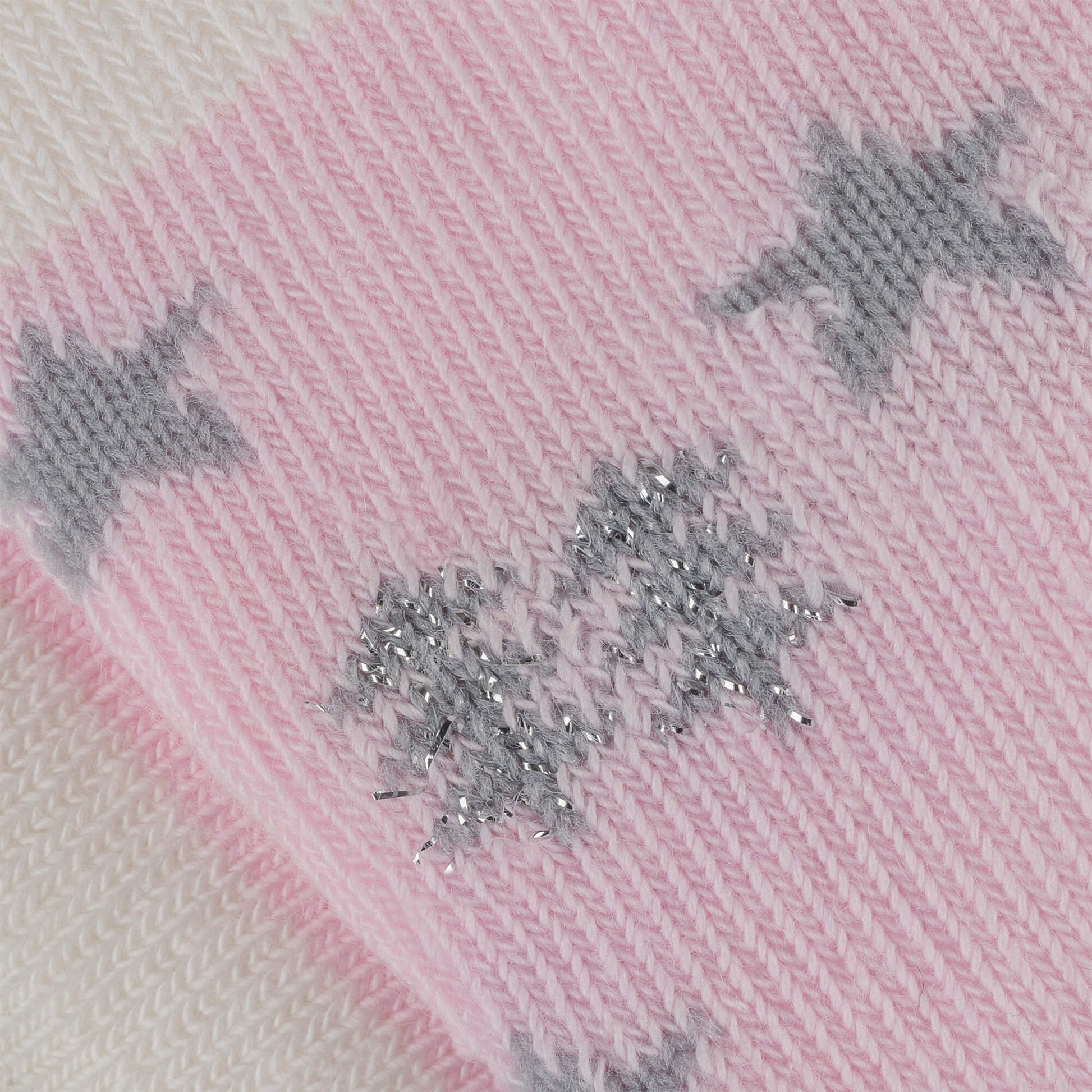 Doris Deer Baby Socks Pattern 4